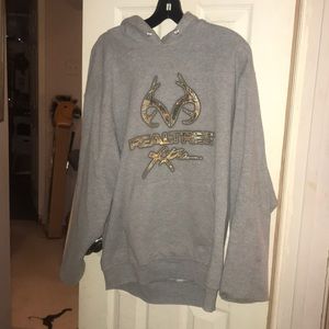 Realtree sweatshirt